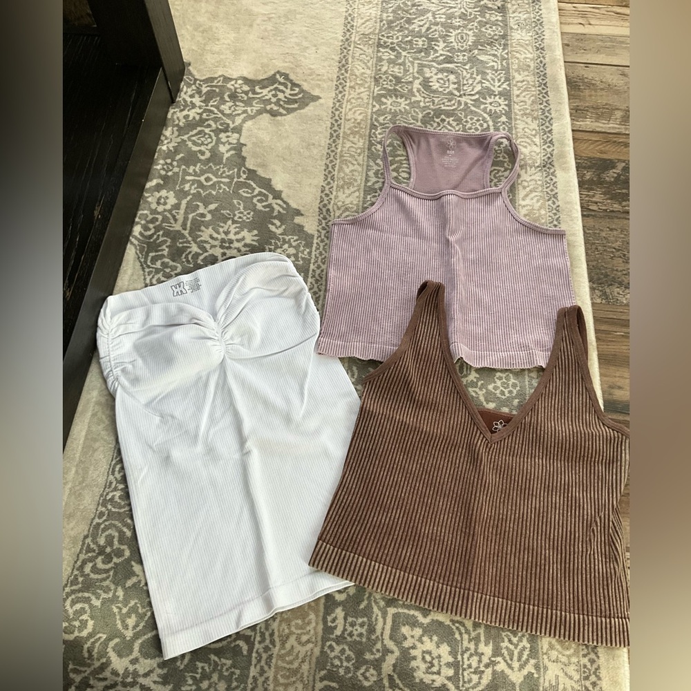 Aura Ribbed V-Neck Tank Top - Brown Purple White M/L